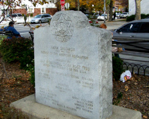 Памятник Хаиму Соломону в Нью-Йорке, на площади, носящей его имя