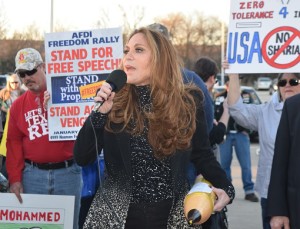 Памела Геллер — активный борец против «ползучего шариата»