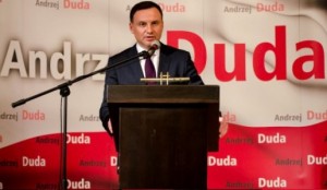 Президент Польши: «Украина должна добровольно вернуть польские земли»