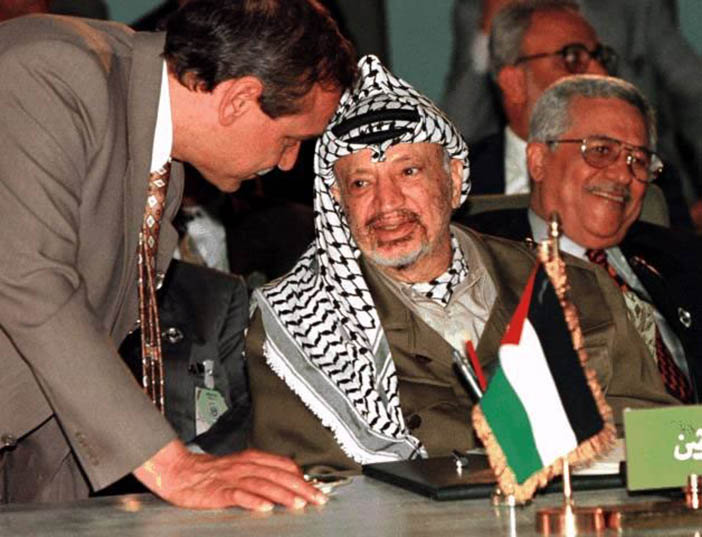 Ясир Арафат и Махмуд Аббас,  июнь 1996 года