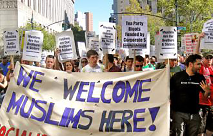 Митинг в поддержку мусульман в Нью-Йорке