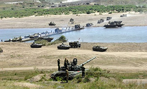 Россия планирует военные учения с Беларусью