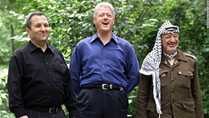Билл Клинтон принимает Эхуда Барака и Ясира Арафата в Кэмп-Дэвиде, 2000 