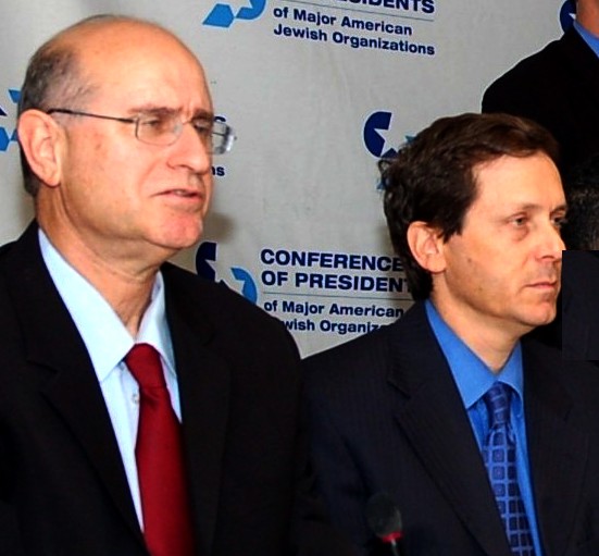 А. Браверман (слева) и И.Герцог