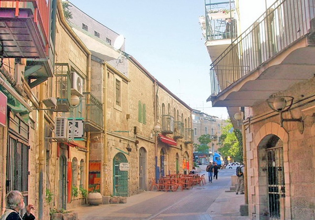 Улица в квартале Нахалат Шива, Иерусалим