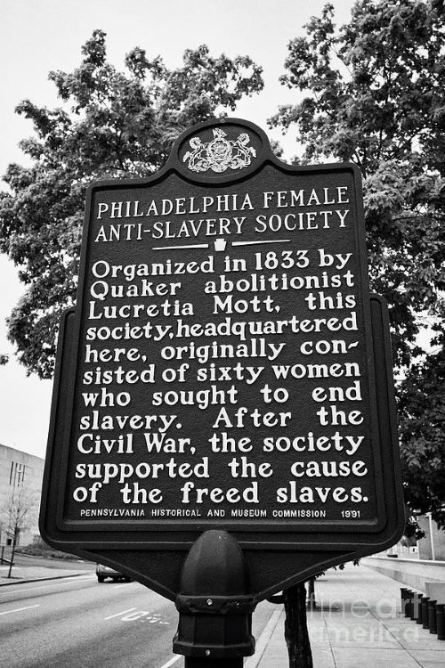 20 July - resized 2 - signpost-commemorating-philadelphia-female-anti-slavery-society-and-lucretia-mott-usa-joe-fox