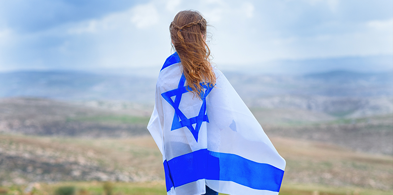 girl_israeli_flag